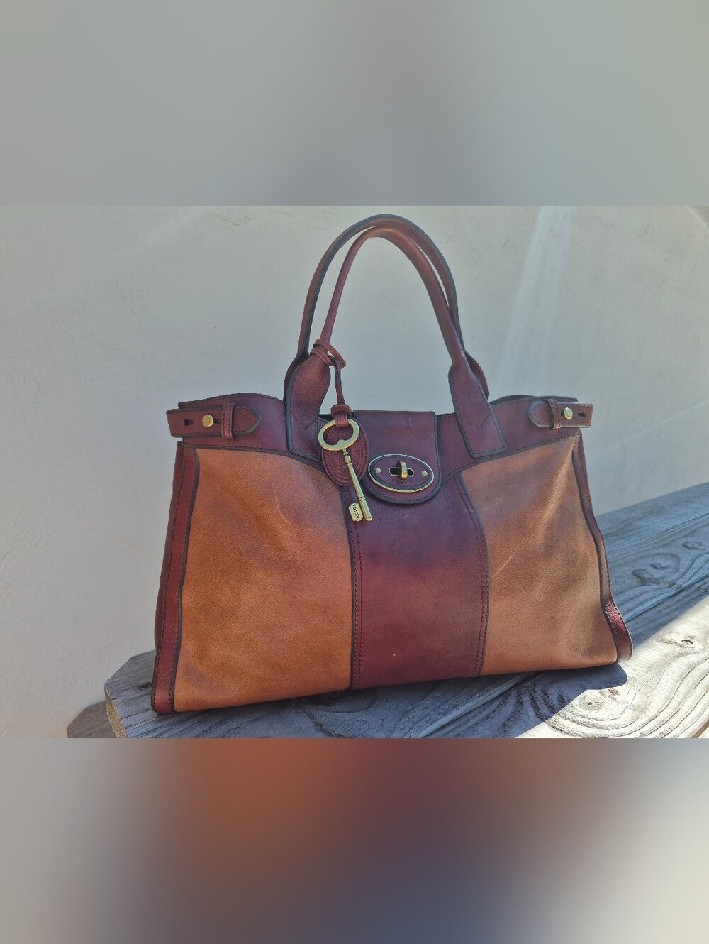 Fossil Two-Tone Leather Revival Weekender Satchel - Picture 3 of 15